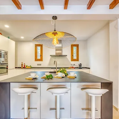 Ideal Mallorca - Tomeu Landhuis Llubí